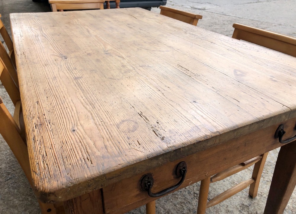 Antique Pine Farmhouse Table  View VI