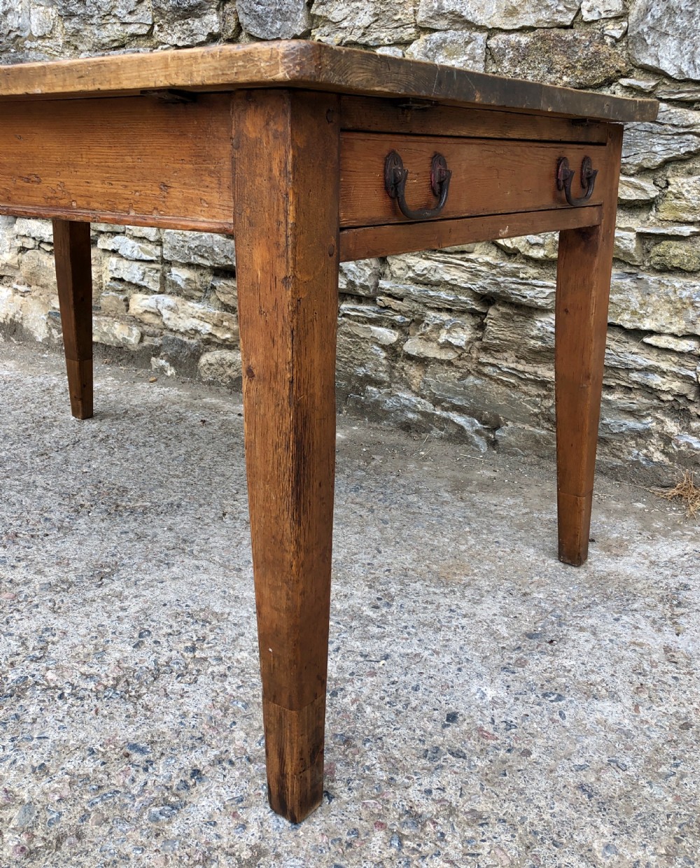 Antique Pine Farmhouse Table  View XIII