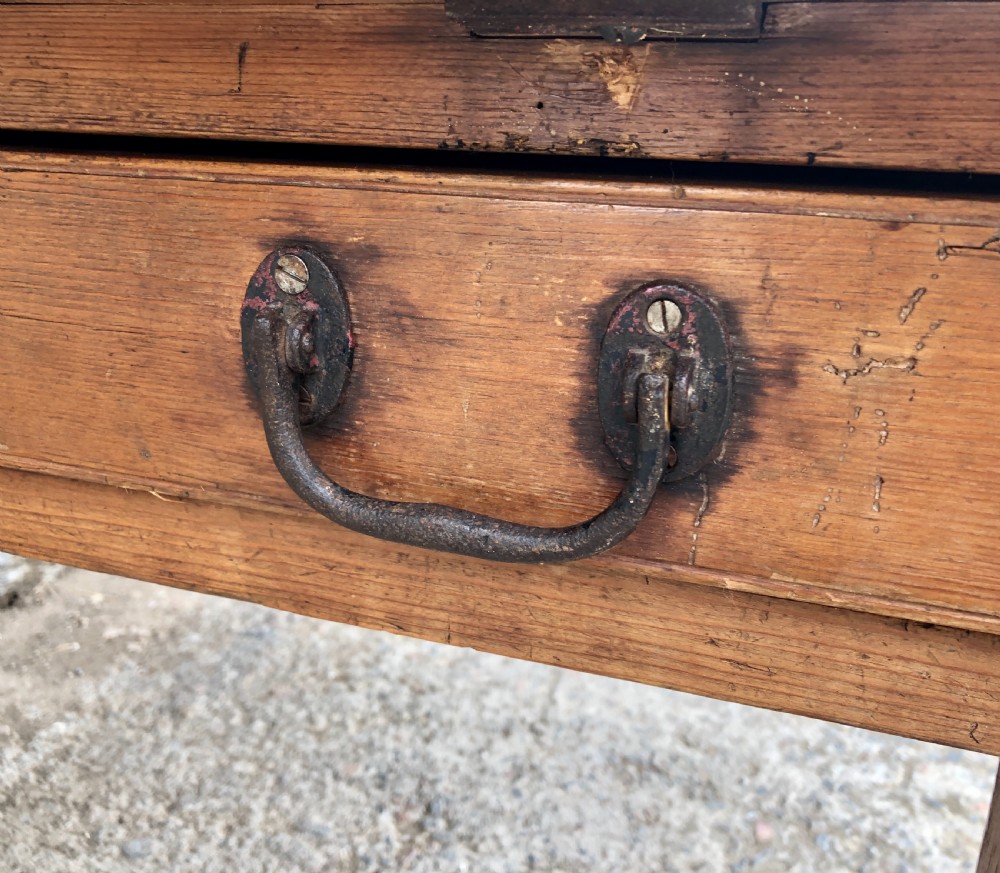Antique Pine Farmhouse Table  View XVI