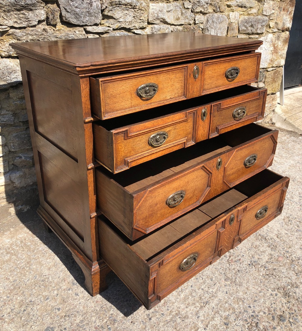 18th Century Oak Chest of Drawers View VI