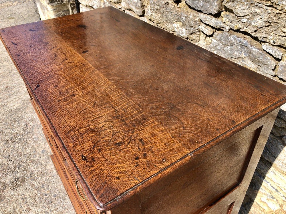 18th Century Oak Chest of Drawers View X