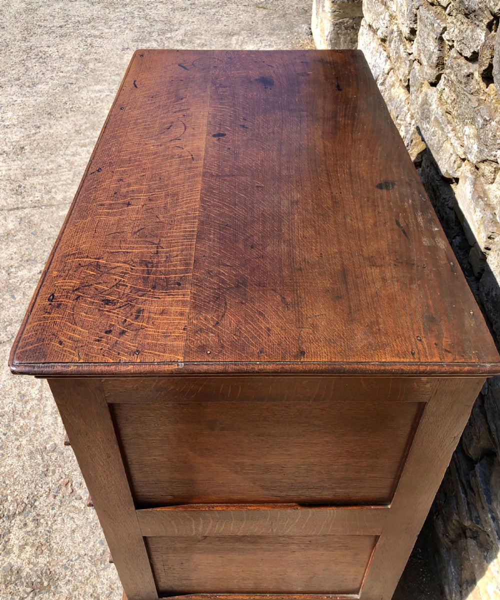18th Century Oak Chest of Drawers View XV