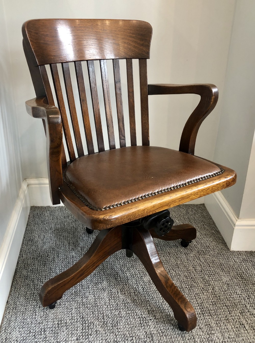 Antique Swivel and Tilt Oak Desk Chair View VIII