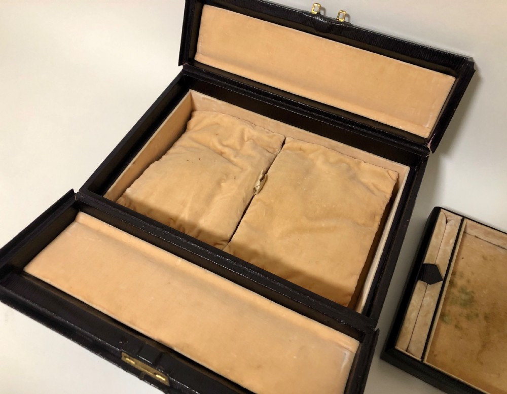 Antique Leather Gladstone Jewellery Case View XVI