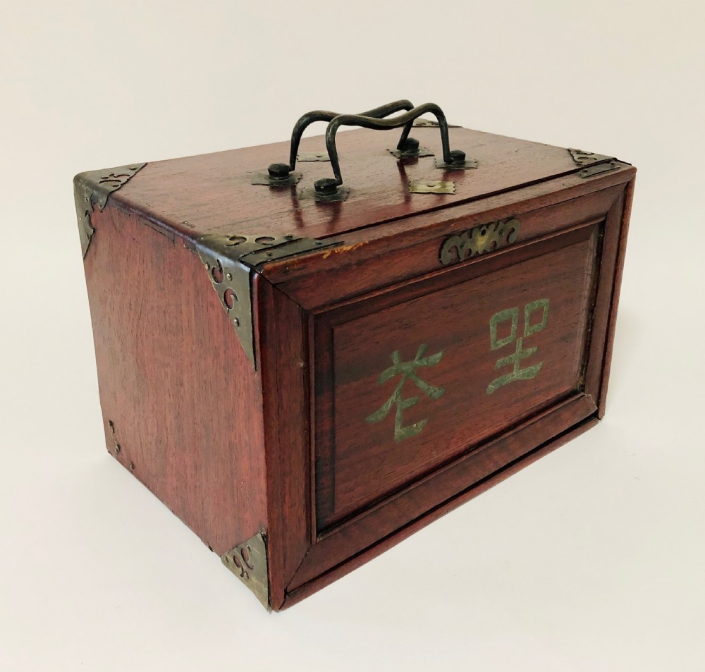Antique Bone and Bamboo Mahjong Set in Original Box View VI