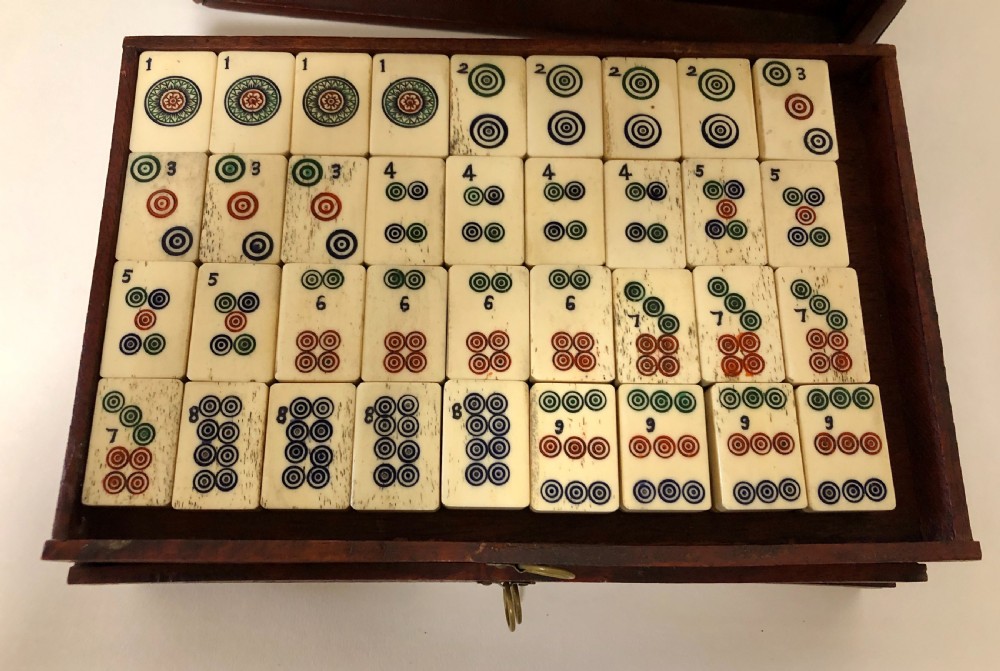 Antique Bone and Bamboo Mahjong Set in Original Box View XIV