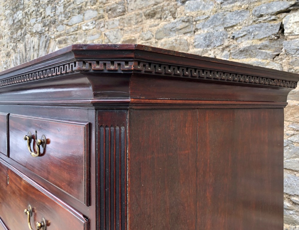 Georgian Mahogany Chest on Chest View XI