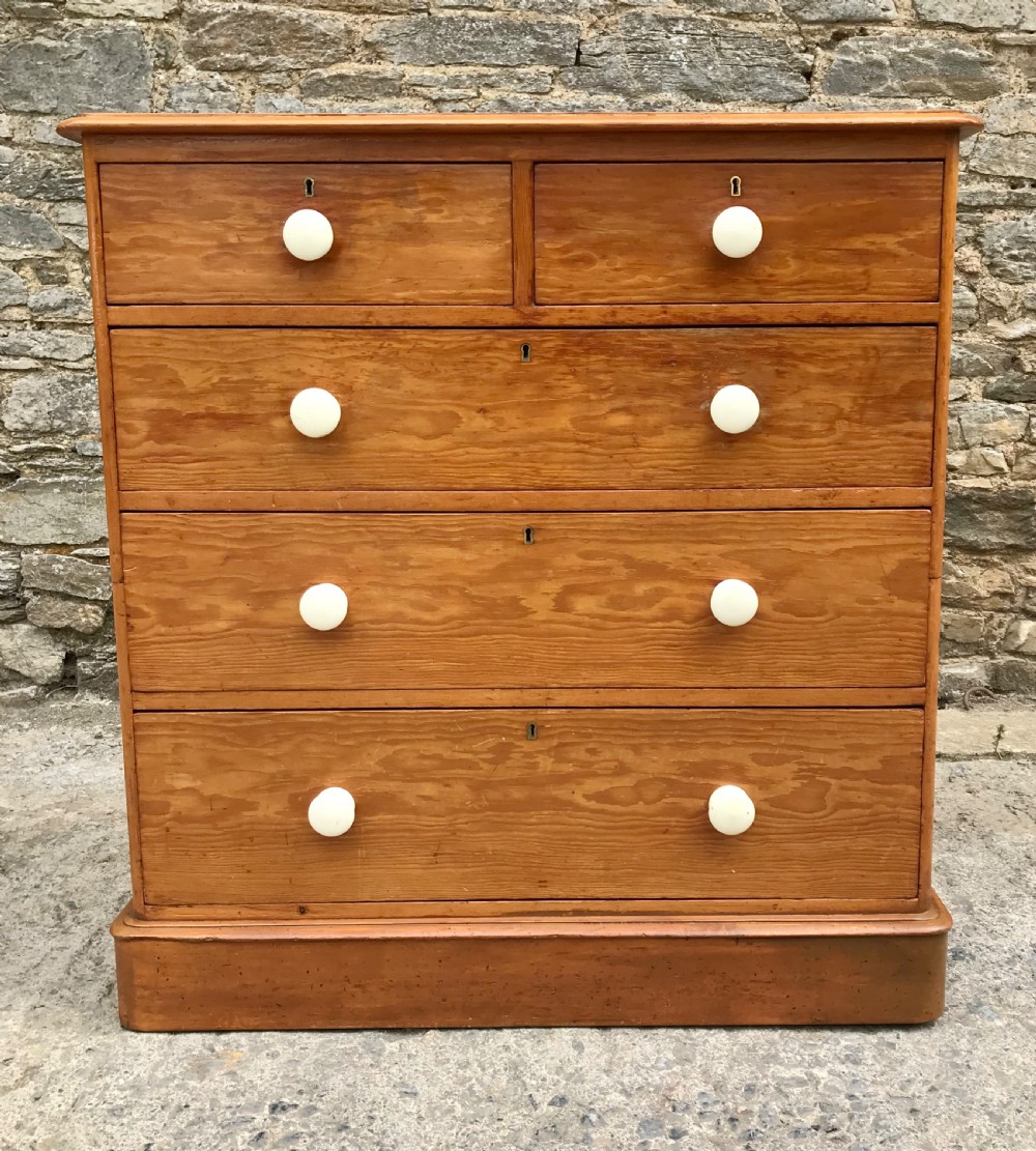Victorian Pine Chest of Drawers