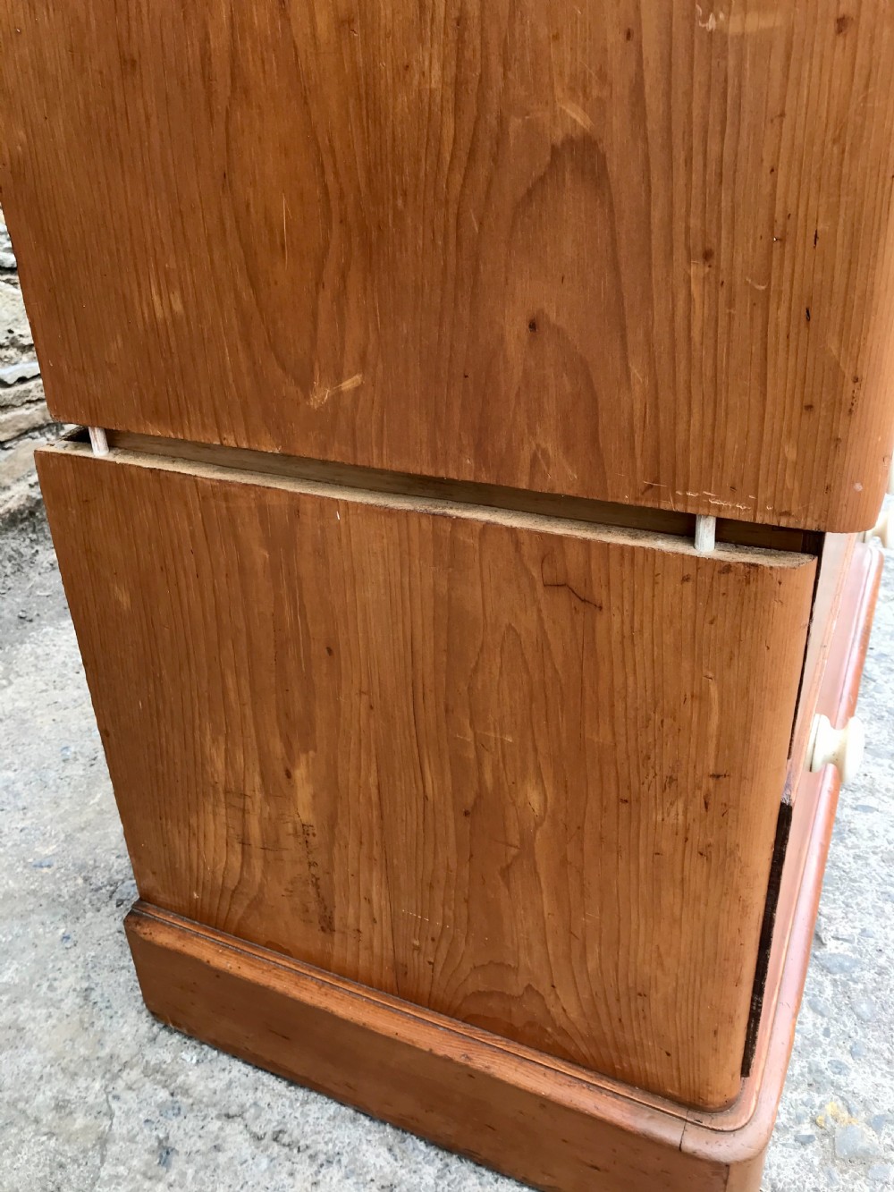 Victorian Pine Chest of Drawers View VIII