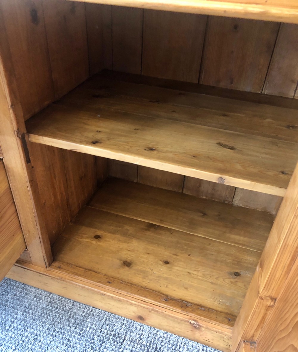 Antique Westcountry Glazed Pine Dresser View XIX