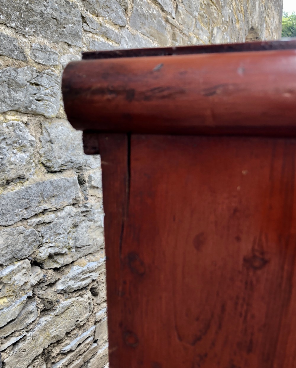 Victorian Pine Chest of Drawers with Original Finish View VI
