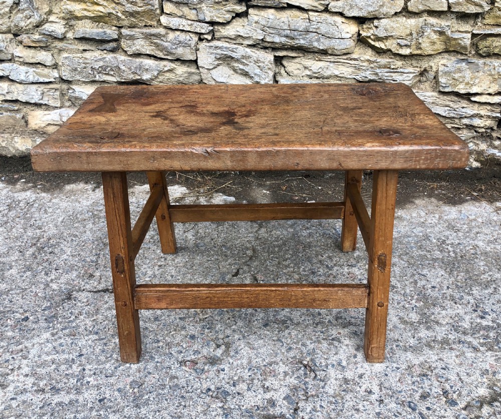 Primitive Slab Top Pig Table View XII