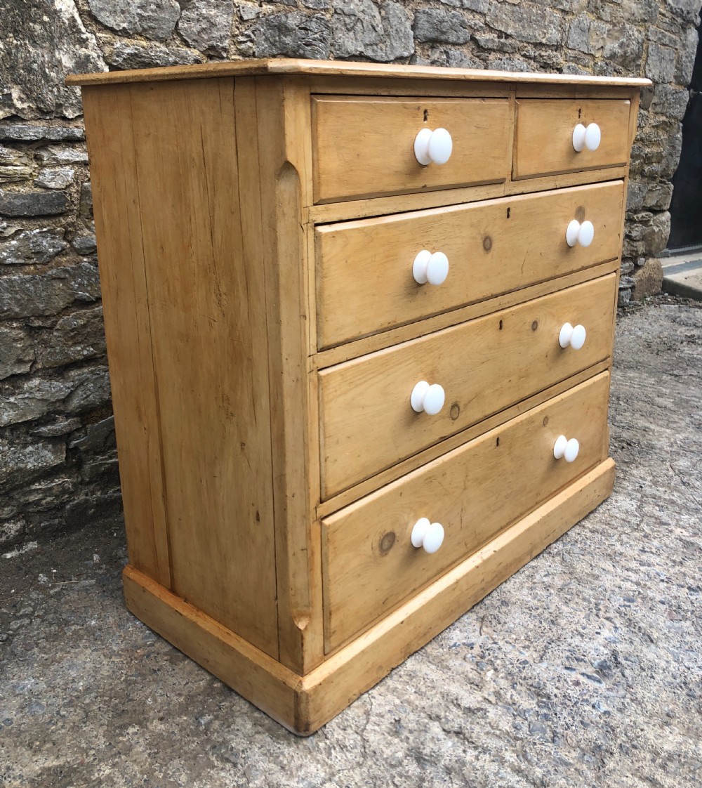Victorian Pine Chest of Drawers  View V