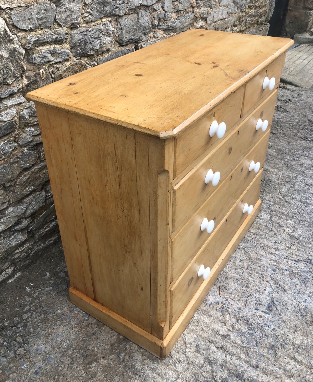 Victorian Pine Chest of Drawers  View VII