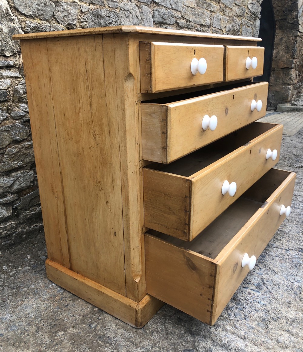 Victorian Pine Chest of Drawers  View XII