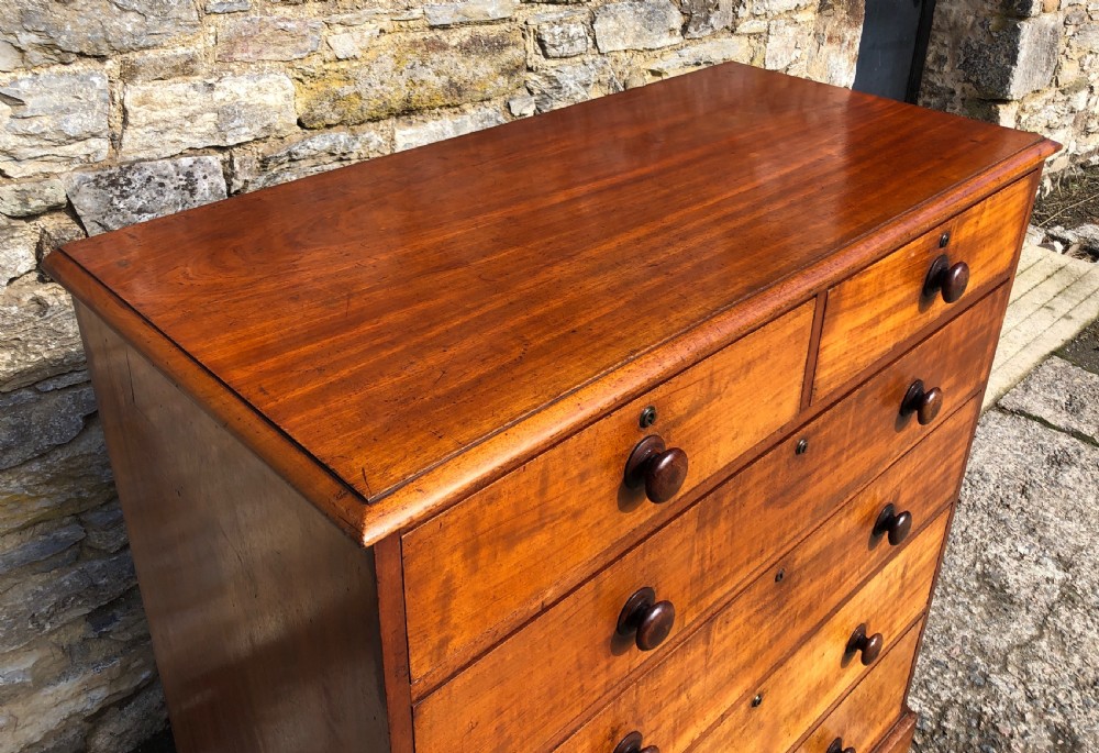 Large Victorian Mahogany Chest of Drawers View VI