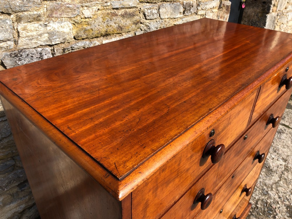 Large Victorian Mahogany Chest of Drawers View VII