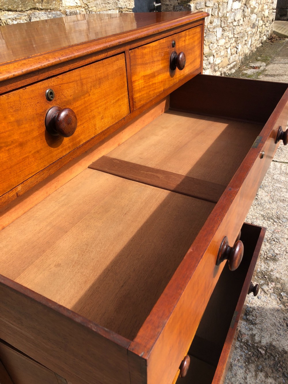 Large Victorian Mahogany Chest of Drawers View XVIII