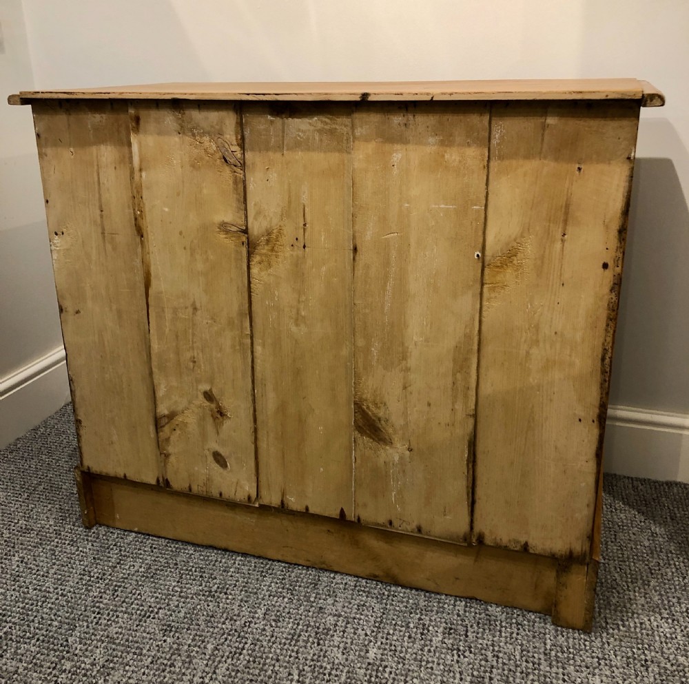 Small Antique Pine Chest of Drawers  View VII