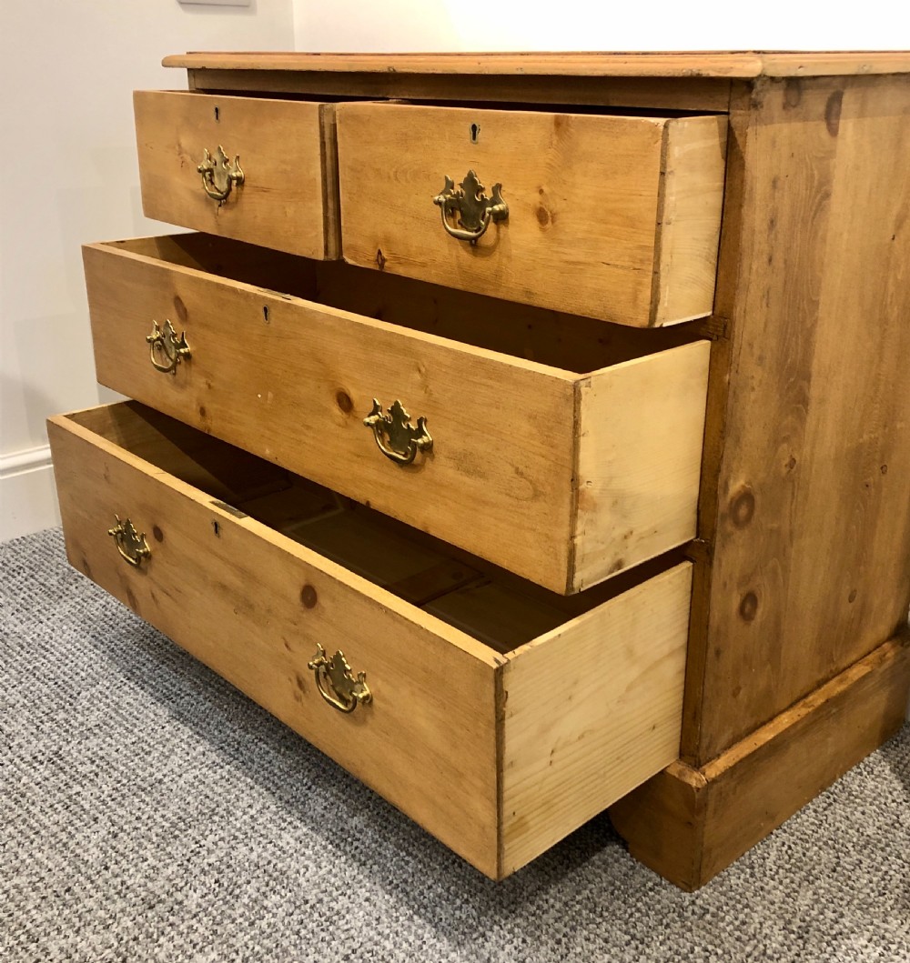 Small Antique Pine Chest of Drawers  View XI