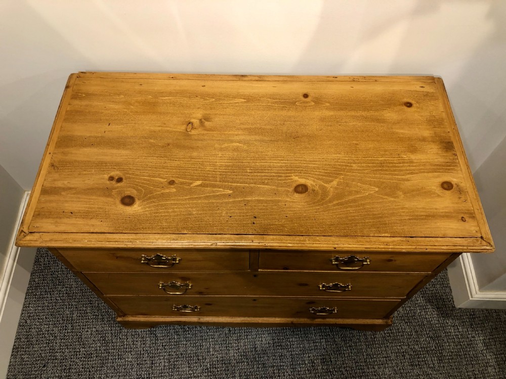 Small Antique Pine Chest of Drawers  View XII