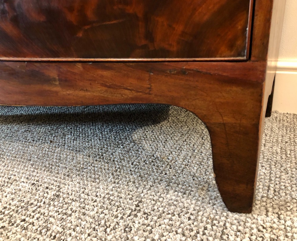Regency Mahogany Bow Front Chest of Drawers View VIII
