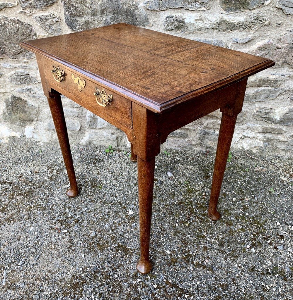 18th Century Georgian Oak Pad Foot Side Table  View IV