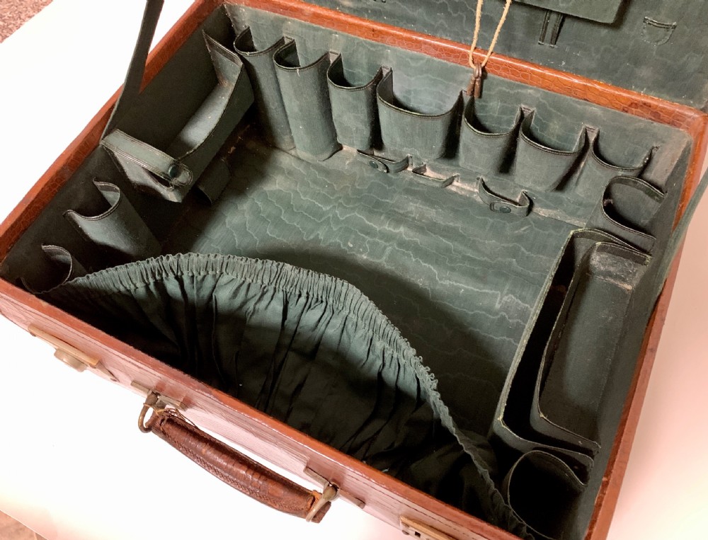 Antique Crocodile Travelling Case Suitcase View XV
