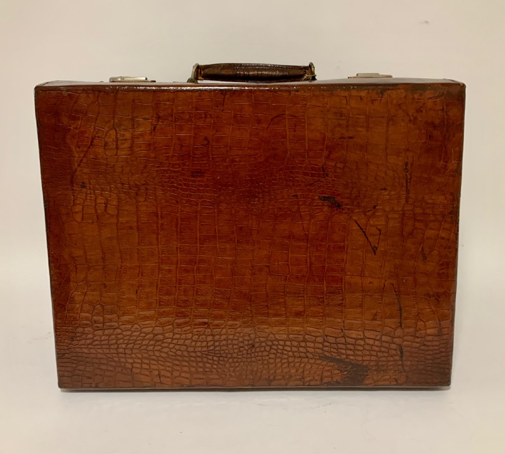 Antique Crocodile Travelling Case Suitcase View XVIII