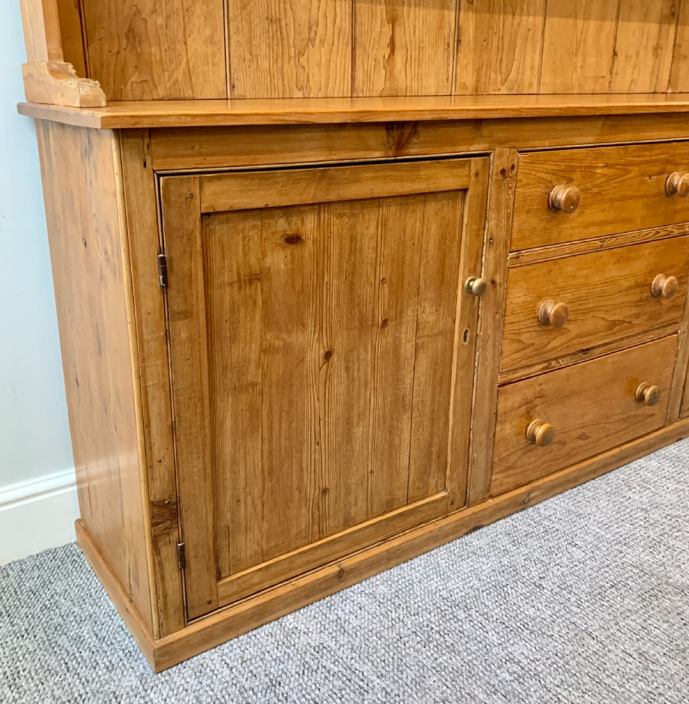 Large Antique Pine Dresser View XIII