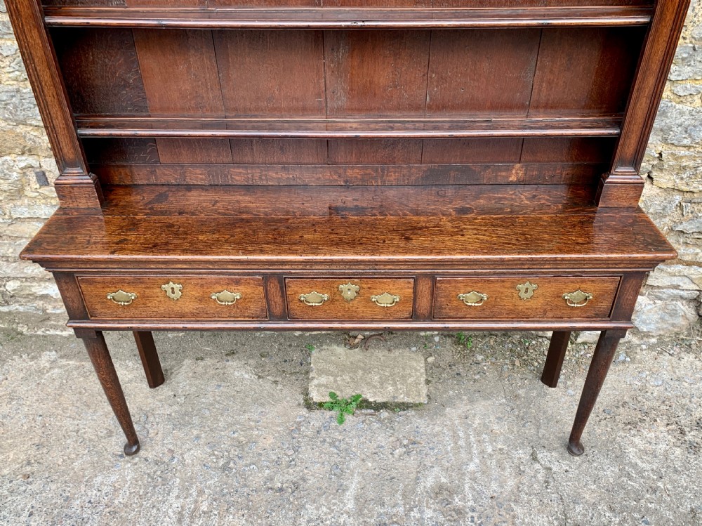 18th Century Georgian Oak Dresser  View VII