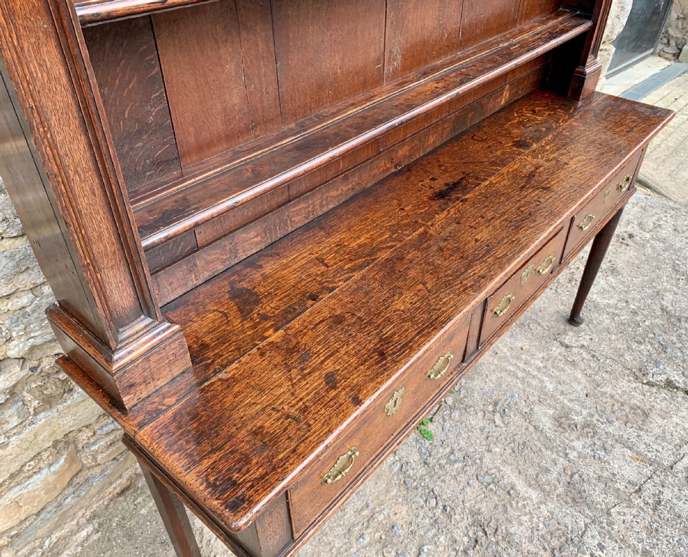 18th Century Georgian Oak Dresser  View XII