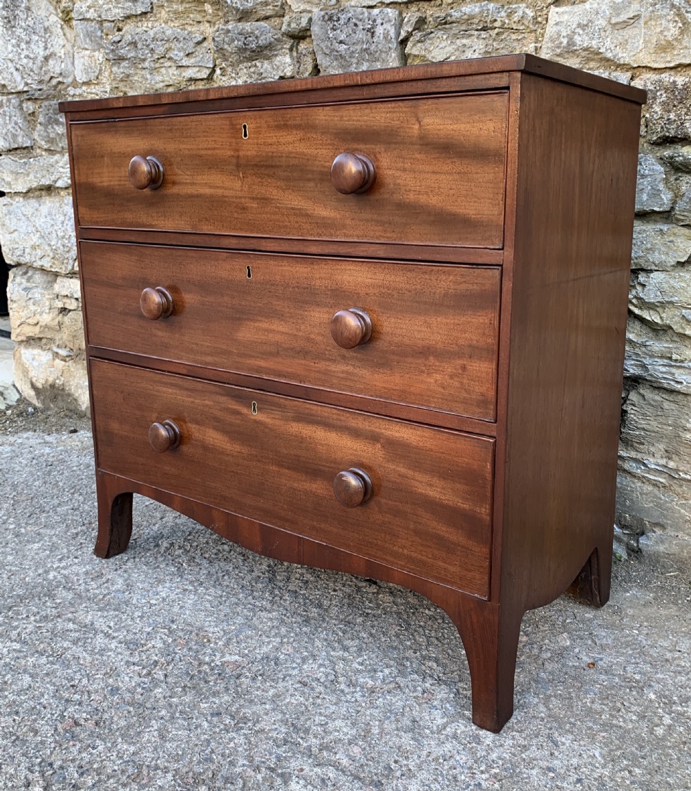 Small Regency Mahogany Chest of Drawers  View IX