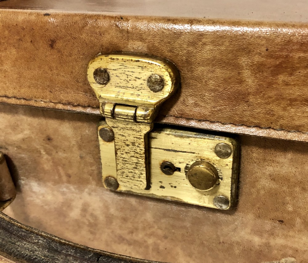 Antique Leather Cartridge Case View III