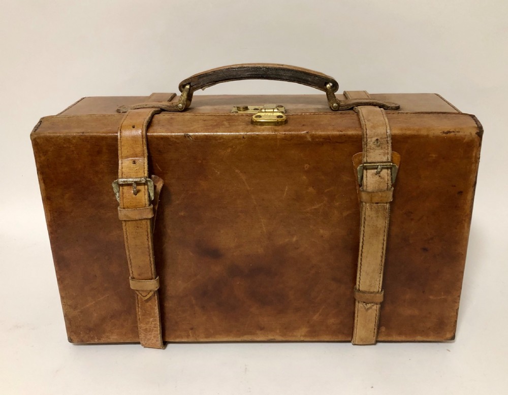 Antique Leather Cartridge Case View VII