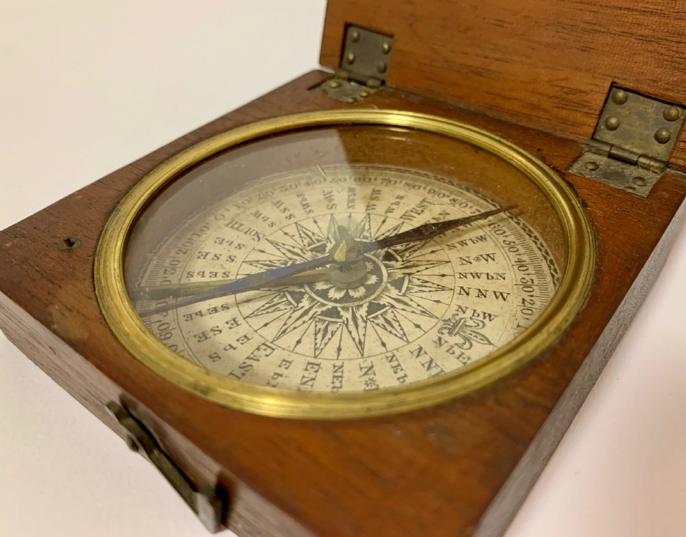 Antique Dry Card Pocket Compass View III