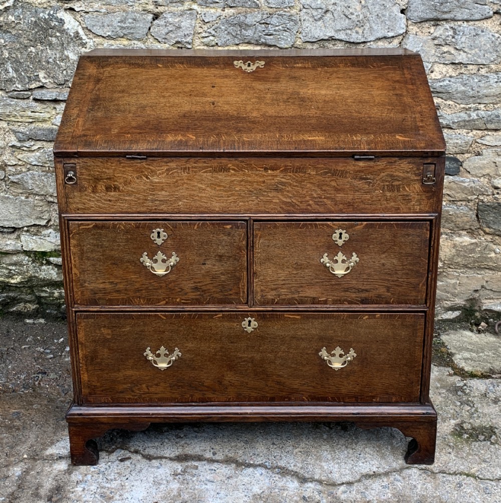 18th Century Georgian Oak Crossbanded Bureau