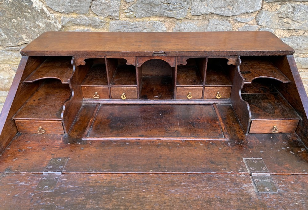 18th Century Georgian Oak Crossbanded Bureau View XI