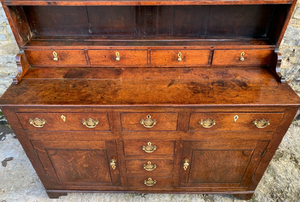 Georgian Welsh Oak Dresser View VII
