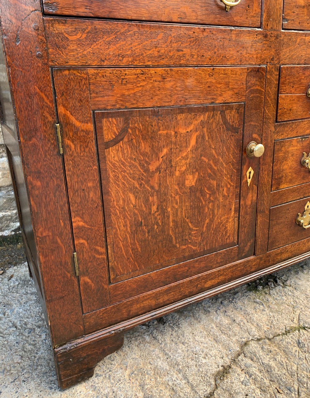 Georgian Welsh Oak Dresser View XVI