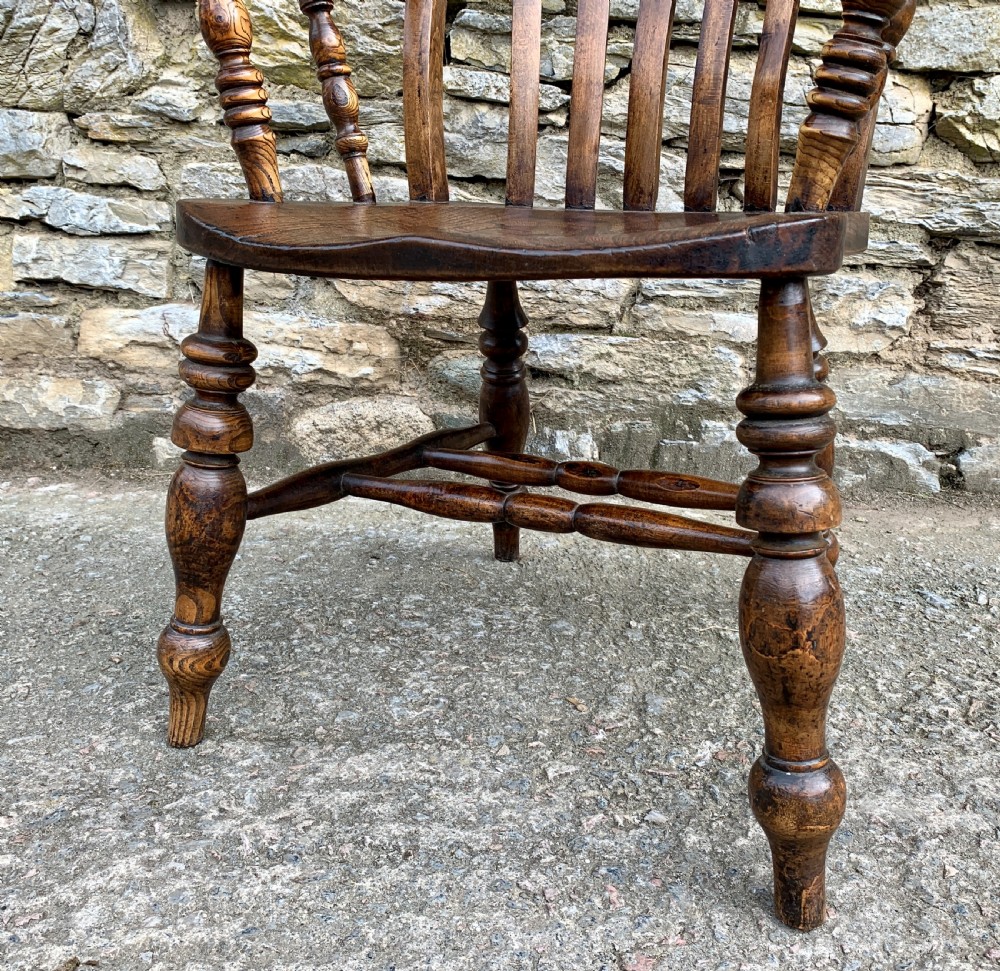 Antique Farmhouse Windsor Lathe Back Chair View XV