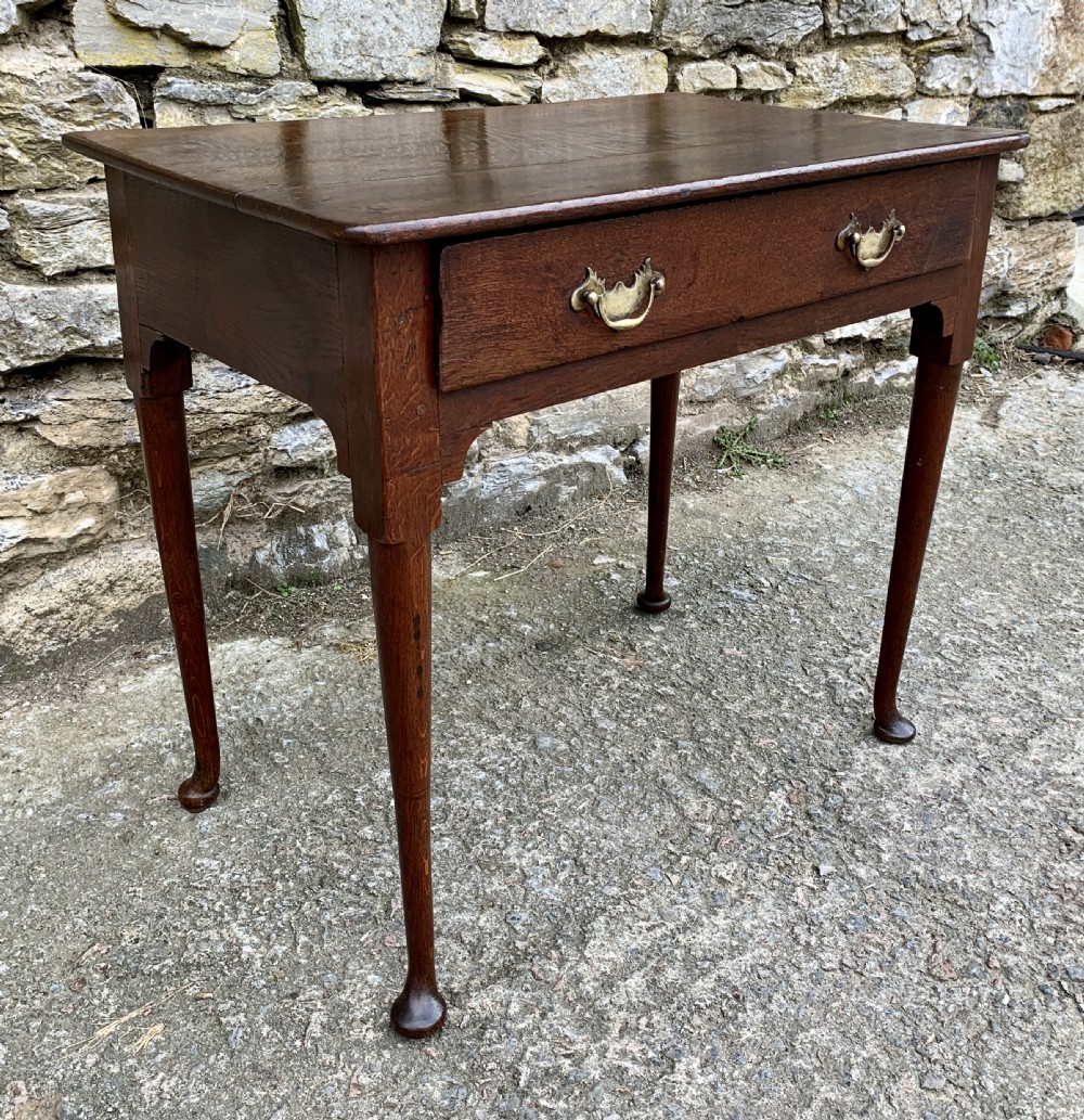 18th Century Georgian Oak Pad Foot Side Table  View IV
