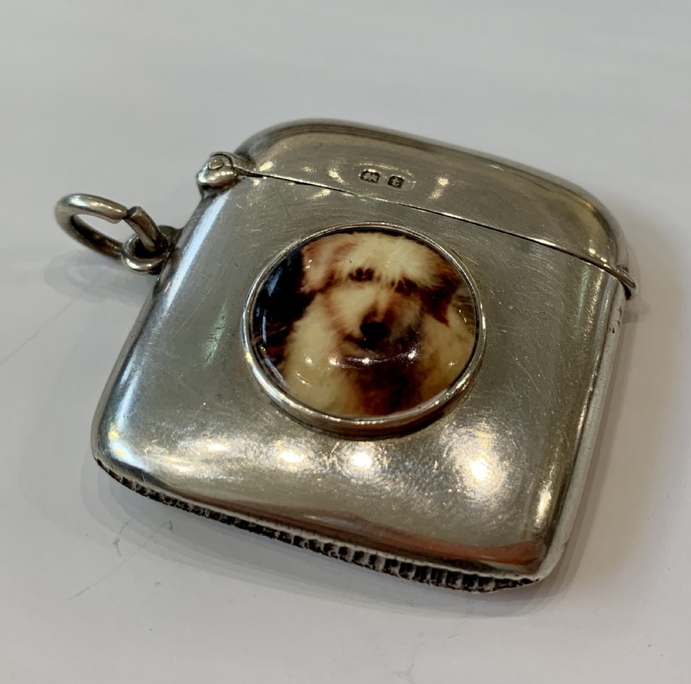 Antique Silver Vesta Case with Enamel Dog