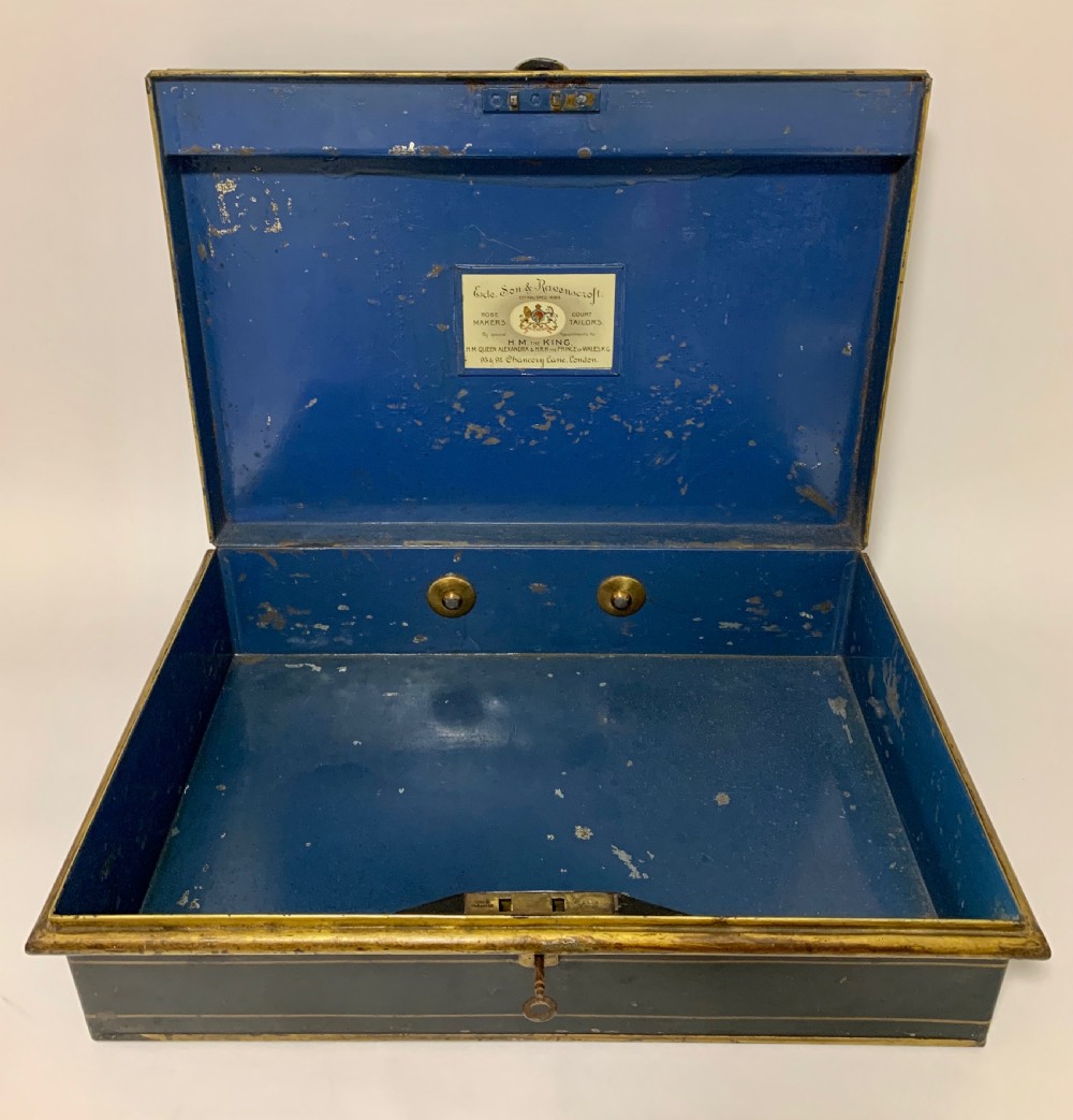 Antique Ravenscroft Barristers' Robe Case View V