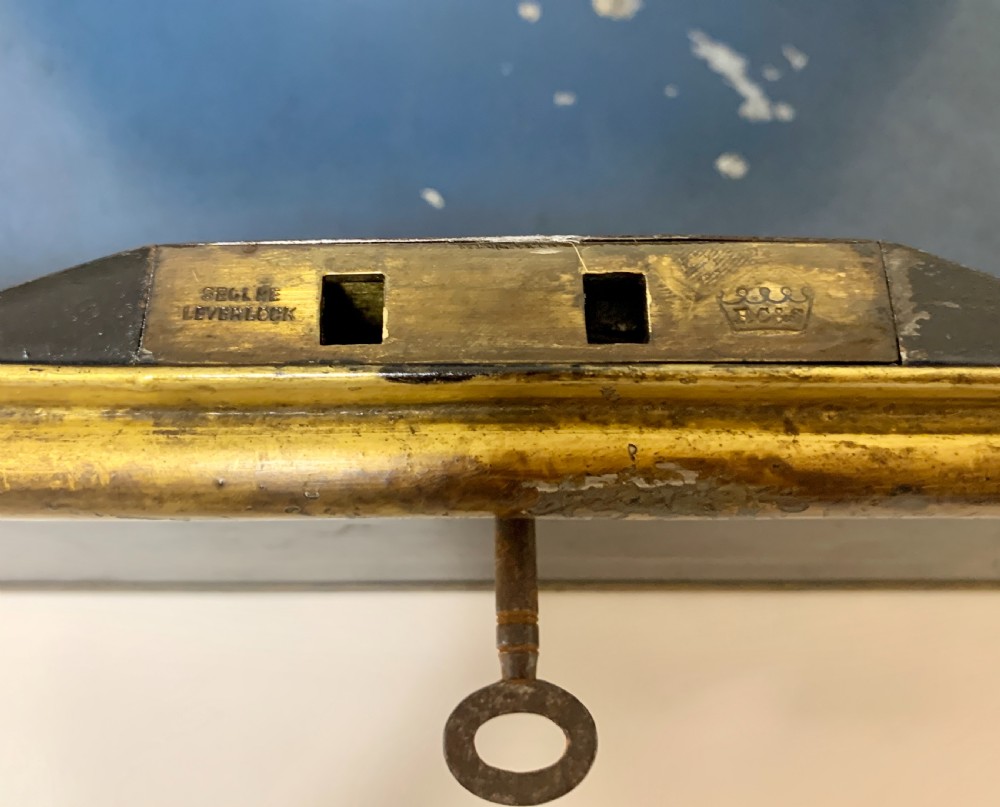Antique Ravenscroft Barristers' Robe Case View VII