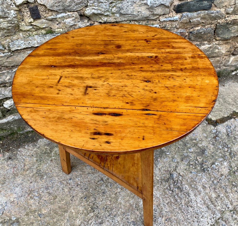 Antique Pine Cricket Table  View VI