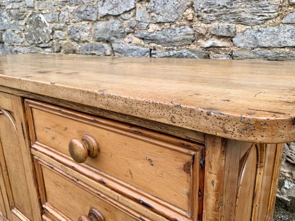 Large Antique Victorian Pine and Sycamore Dresser Base View X