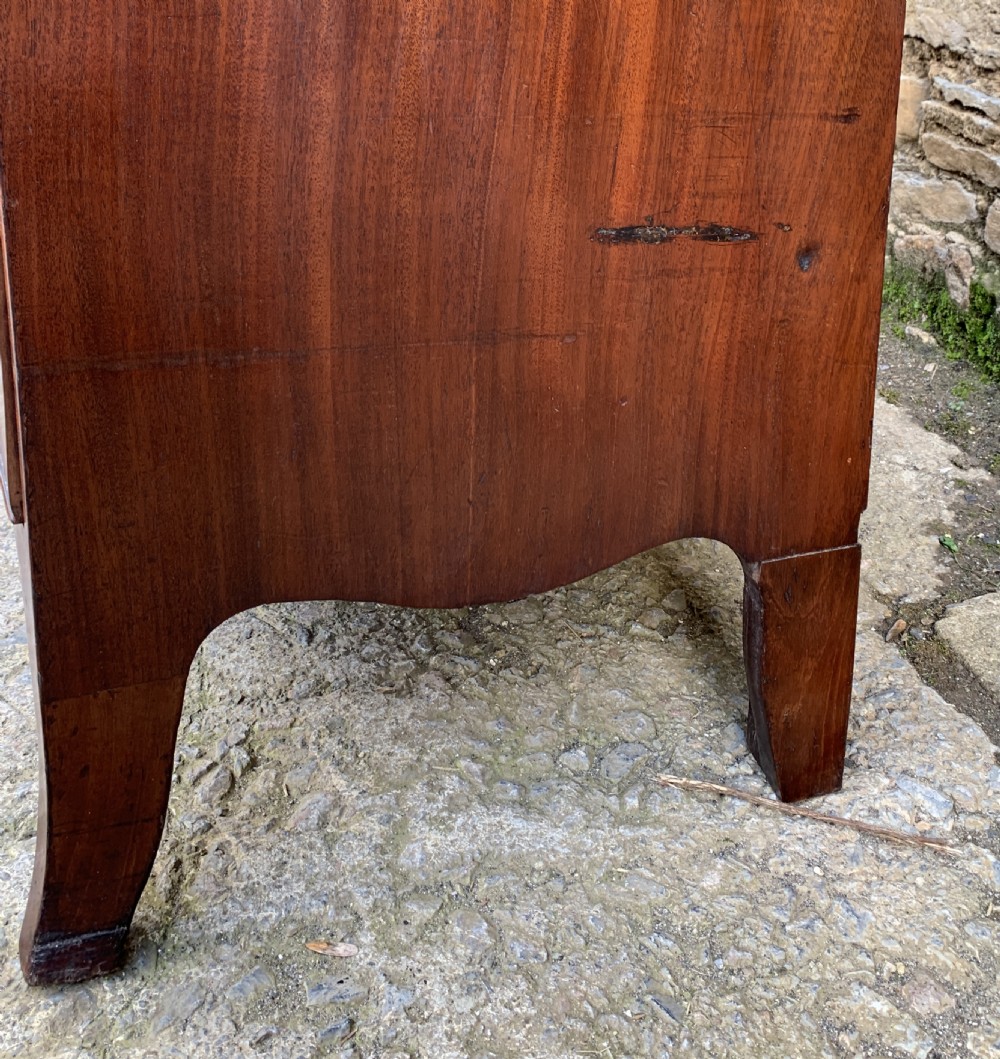 Regency Mahogany Bow Front Chest of Drawers View XVII
