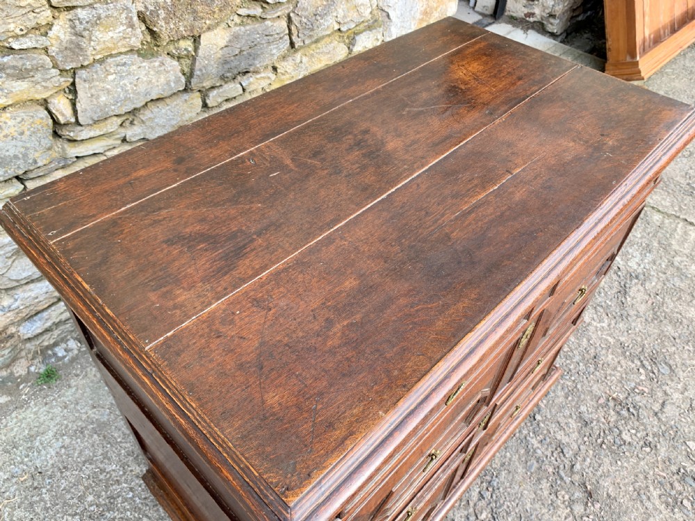 17th Century Oak Chest of Drawers View XVI