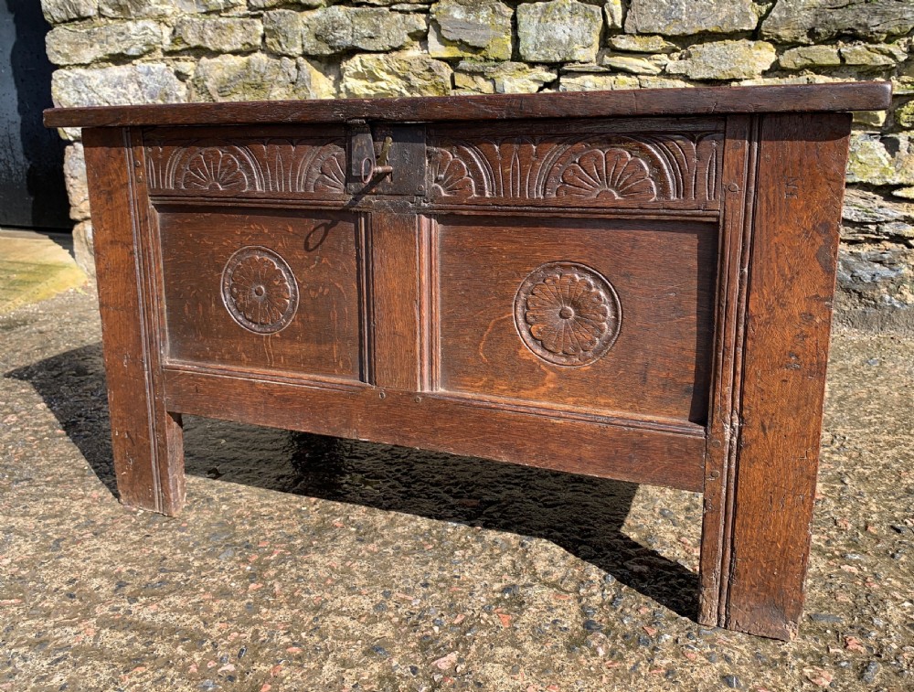 Small 17th Century Devon Oak Coffer View VI